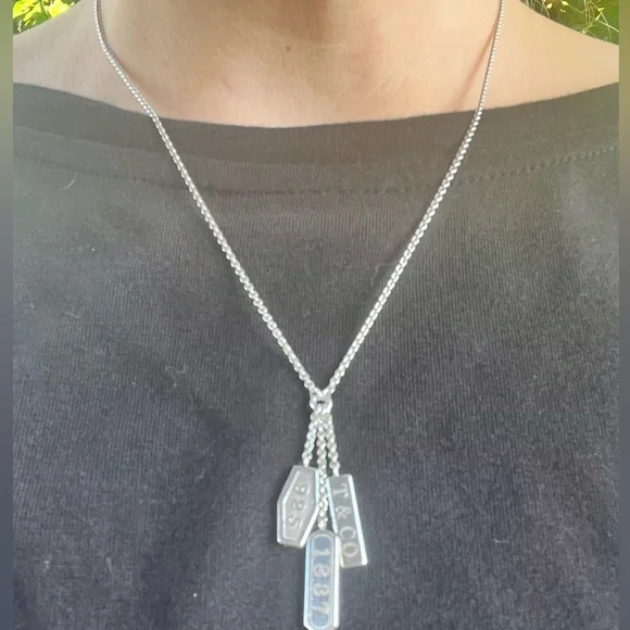 Tiffany & Co. RARE Necklace 18” GIFTABLE Sterling Silver,Pouch, BOX & BAG - Picture 13 of 17